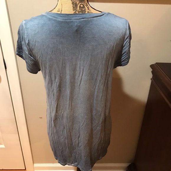 ▪️Super Soft Two Toned Tee - Picture 8 of 9